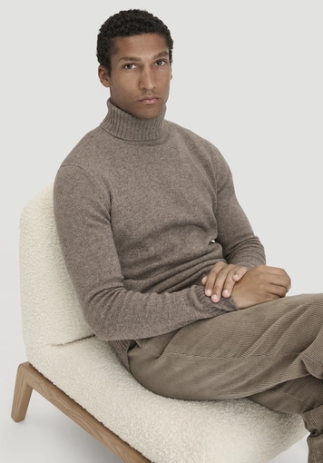 Knitted turtleneck sweater regular made of yak wool and virgin