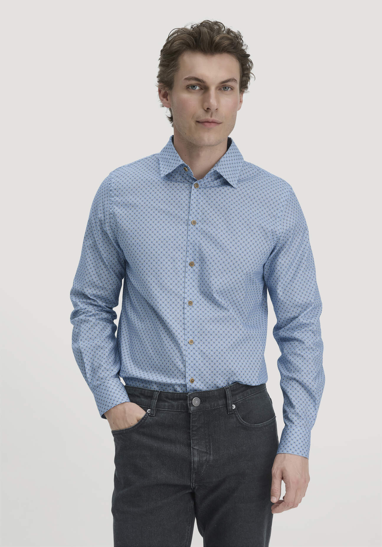 Thumbnail - hessnatur Herren Print Hemd Regular aus Bio-Baumwolle - blau - Größe L (41/42)