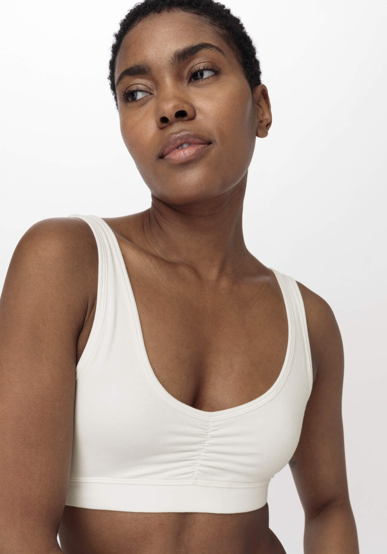 hessnatur Damen Bustier PURE BALANCE aus Bio-Baumwolle und TENCEL™ Modal - weiß Grösse34