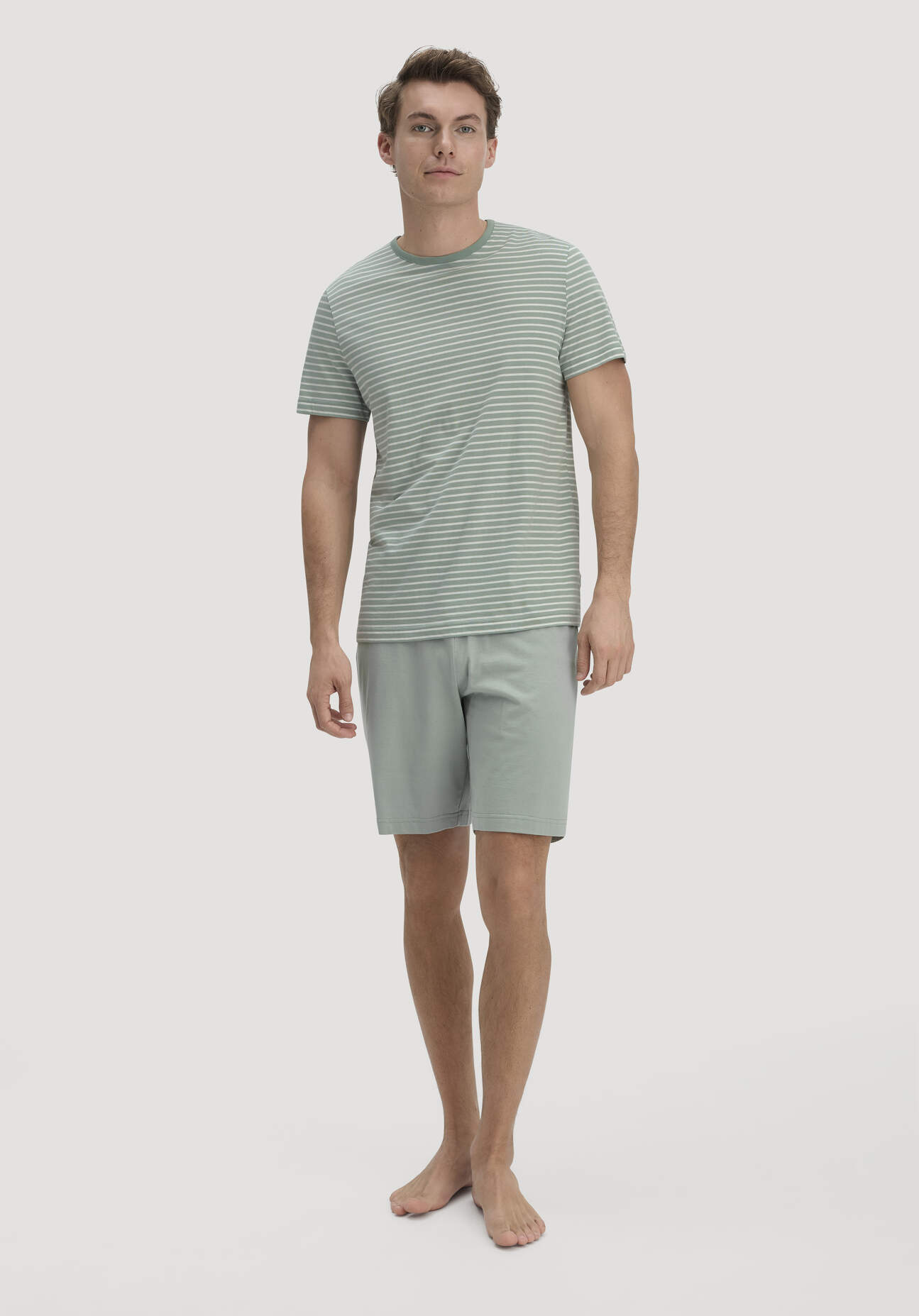 hessnatur Herren Pyjama PURE COTTON aus Bio-Baumwolle - grün Grösse46