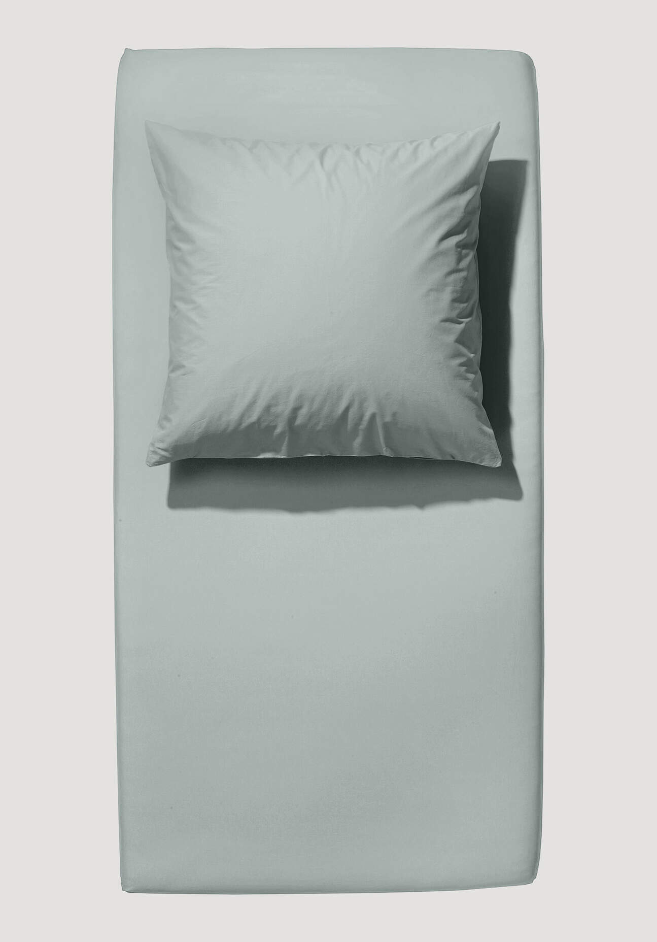 hessnatur Satin Spannbettlaken aus Bio-Baumwolle - grün - Größe 180x200 cm günstig online kaufen