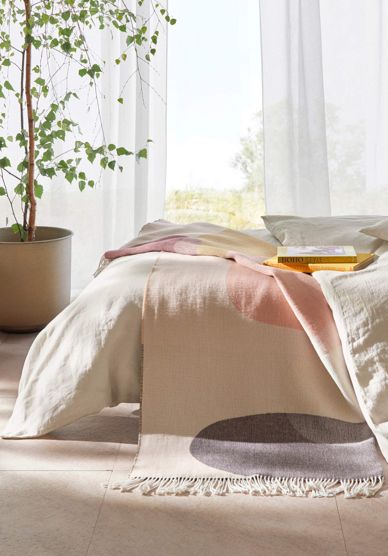 hessnatur Plaid PIRO aus Bio-Lampbswool und Bio-Baumwolle - beige Grösse130x180 cm