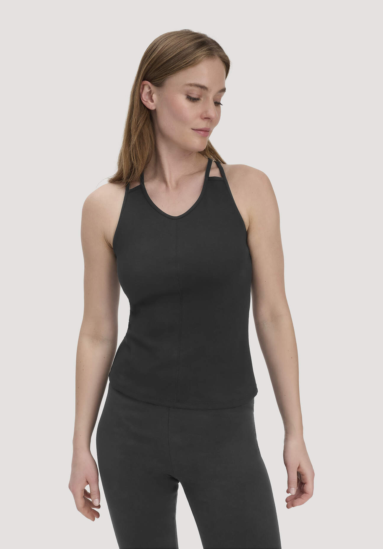 hessnatur Loungewear Top Fitted ACTIVE COMFORT aus Bio-Baumwolle - schwarz Größe 34