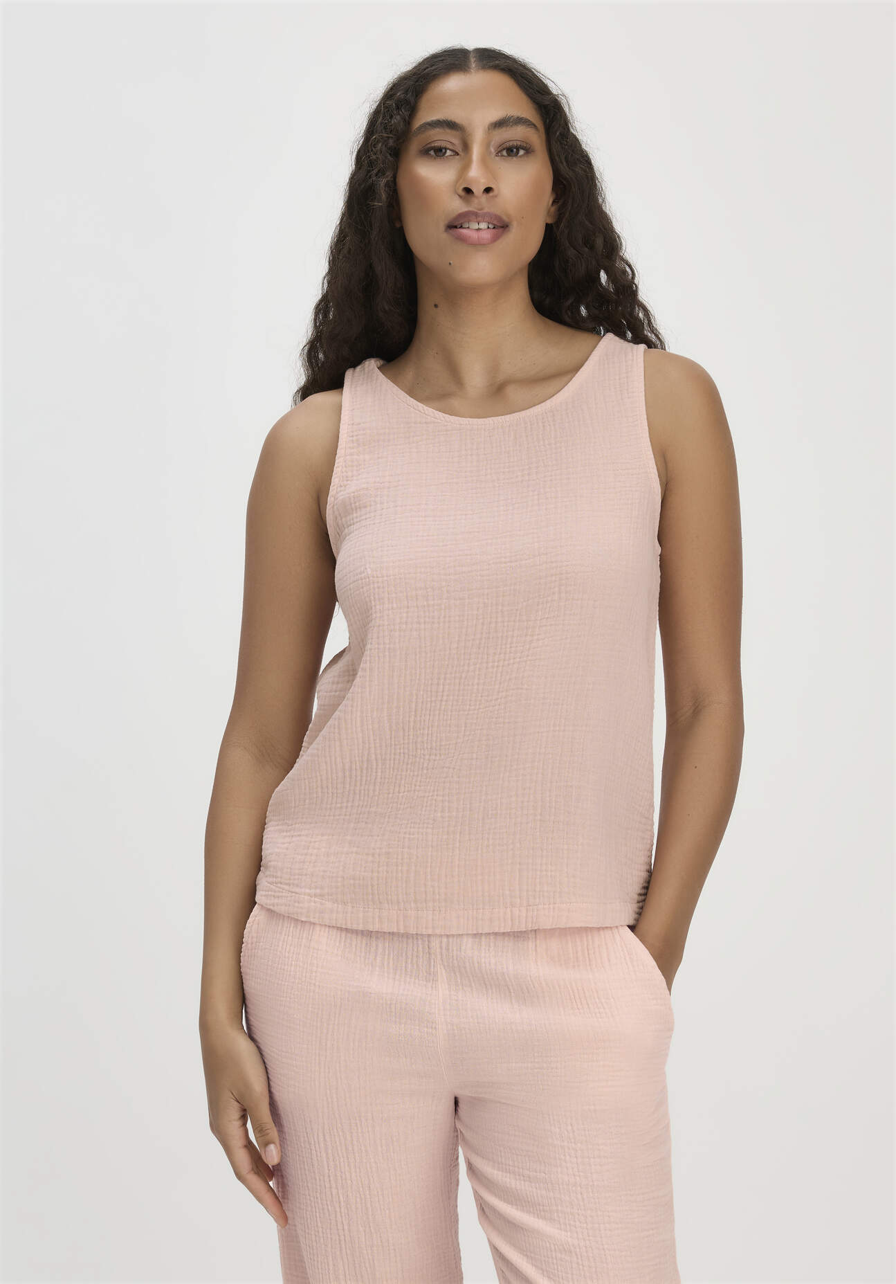 hessnatur Damen Musselin Top PURE COMFORT aus Bio-Baumwolle - rosa Größe 46