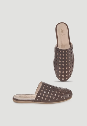 Sabot made of nappa leather - 2