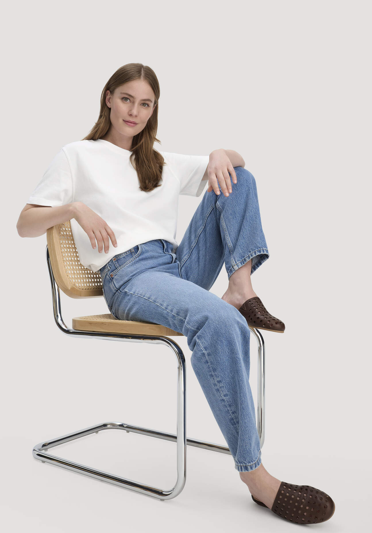 hessnatur Damen Sabot aus chromfrei gegerbtem Leder - braun Größe 37