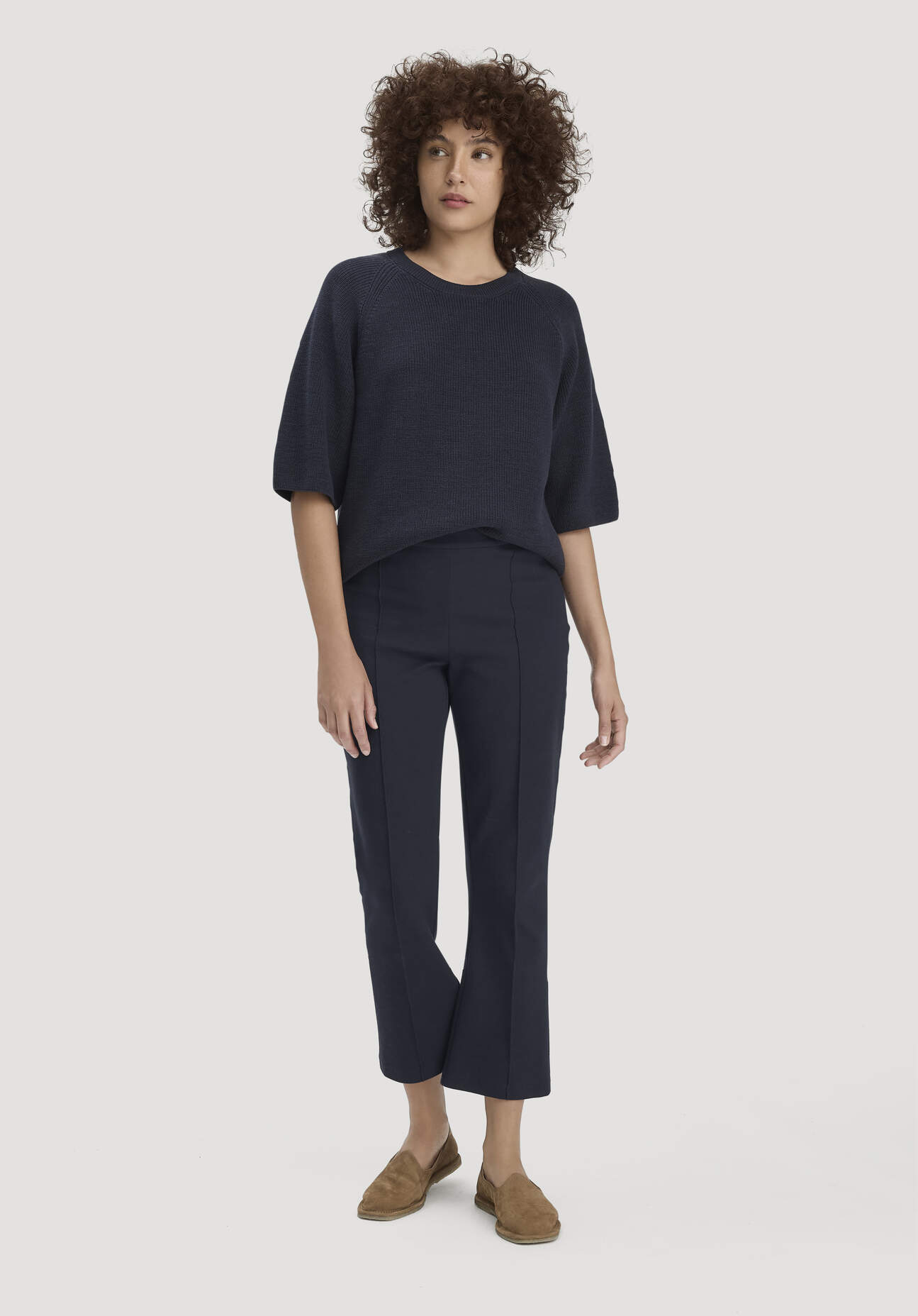 hessnatur Damen Slipper aus chromfrei gegerbtem Nubuk-Leder - braun Größe 40