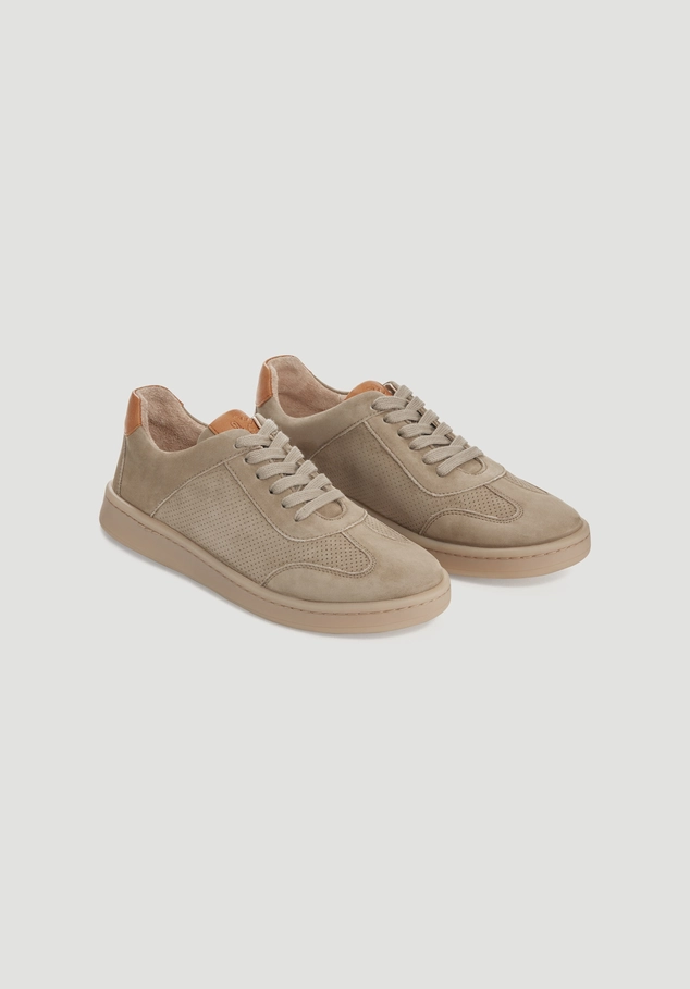 Baseball Sneaker aus chromfrei gegerbtem Leder