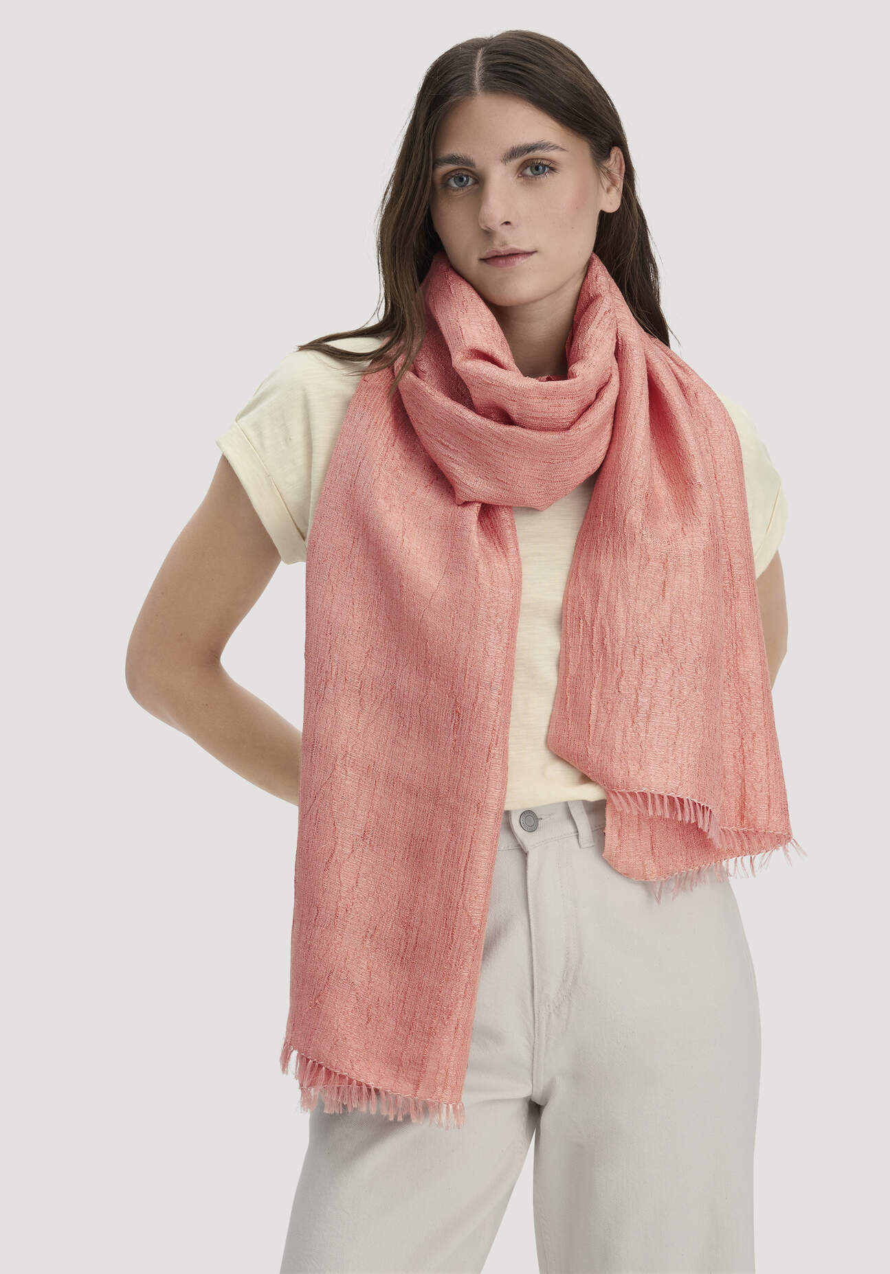 hessnatur Damen Schal aus Manilahanf mit Seide - orange Größe 50x200 cm