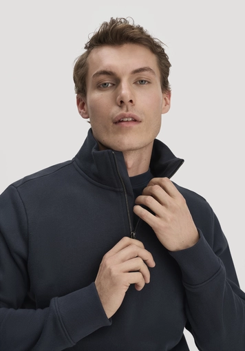 Regular sweatshirt made from pure organic cotton (BETTER RECYCLING) - 3