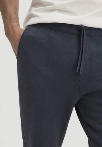 TRIAS Relaxed sweatpants made from organic cotton with recycled cotton - 2