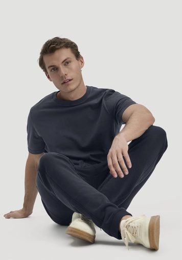TRIAS Relaxed BETTERRECYCLING sweatpants made from pure organic cotton - 3