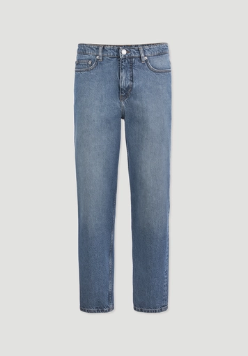 MADS Relaxed Tapered jeans made from pure organic denim MADS Relaxed Tapered jeans made from pure organic denim