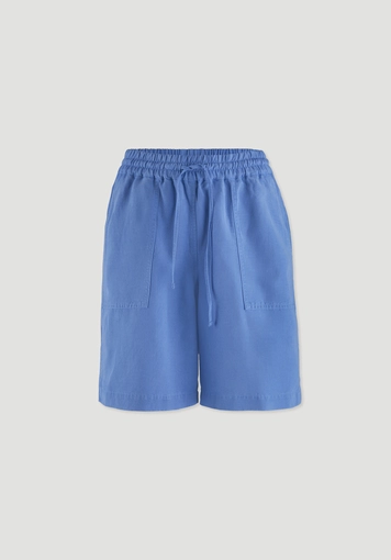 Relaxed shorts made of soft TENCEL Lyocell with linen Relaxed shorts made of soft TENCEL Lyocell with linen