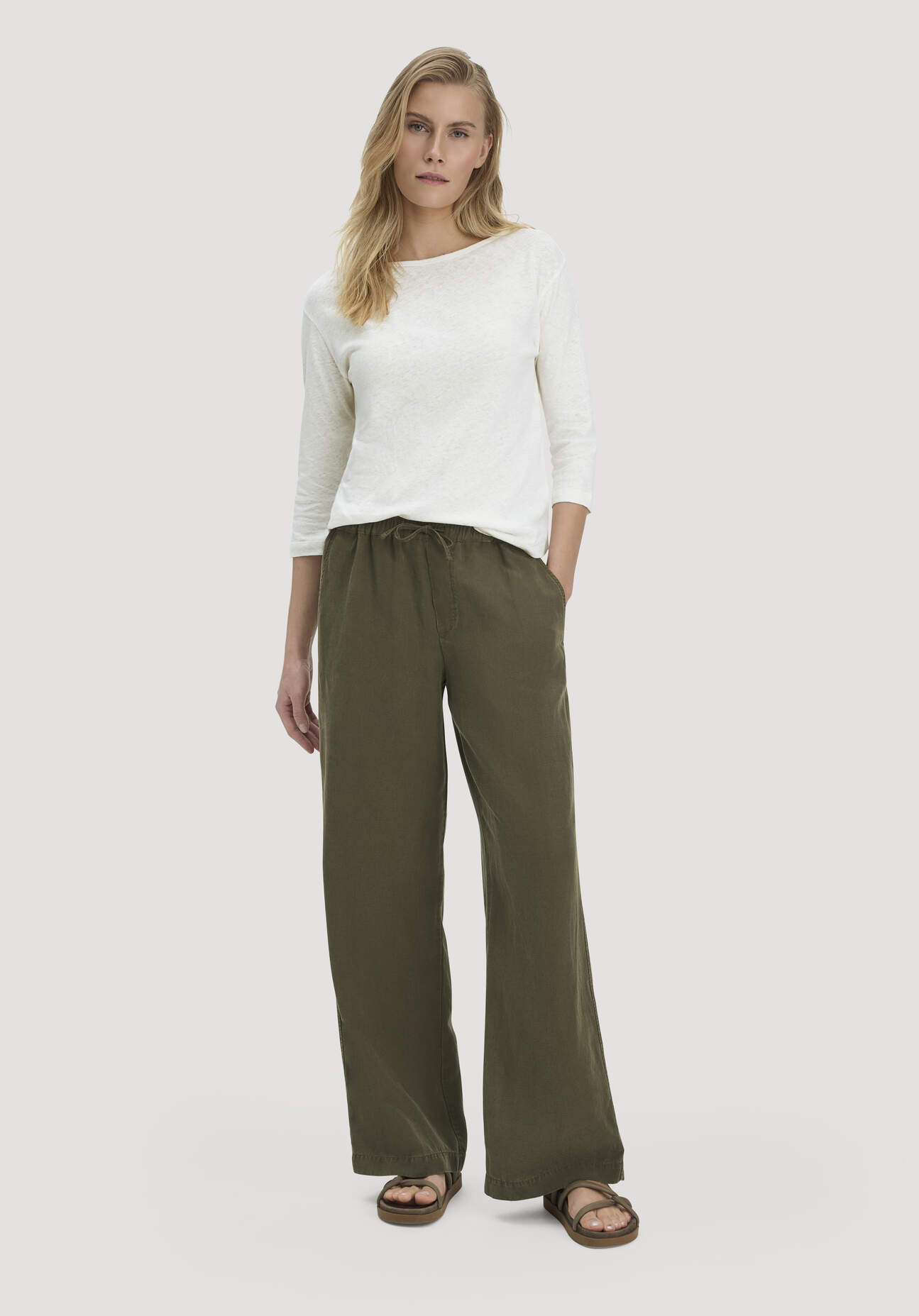 hessnatur Damen Hose Wide Leg aus TENCEL™ Lyocell mit Leinen - grün Grösse34