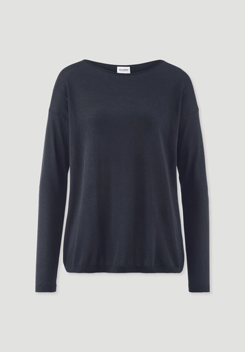 Oversized knit sweater made from TENCEL™ Lyocell with organic cotton Oversized knit sweater made from TENCEL™ Lyocell with organic cotton