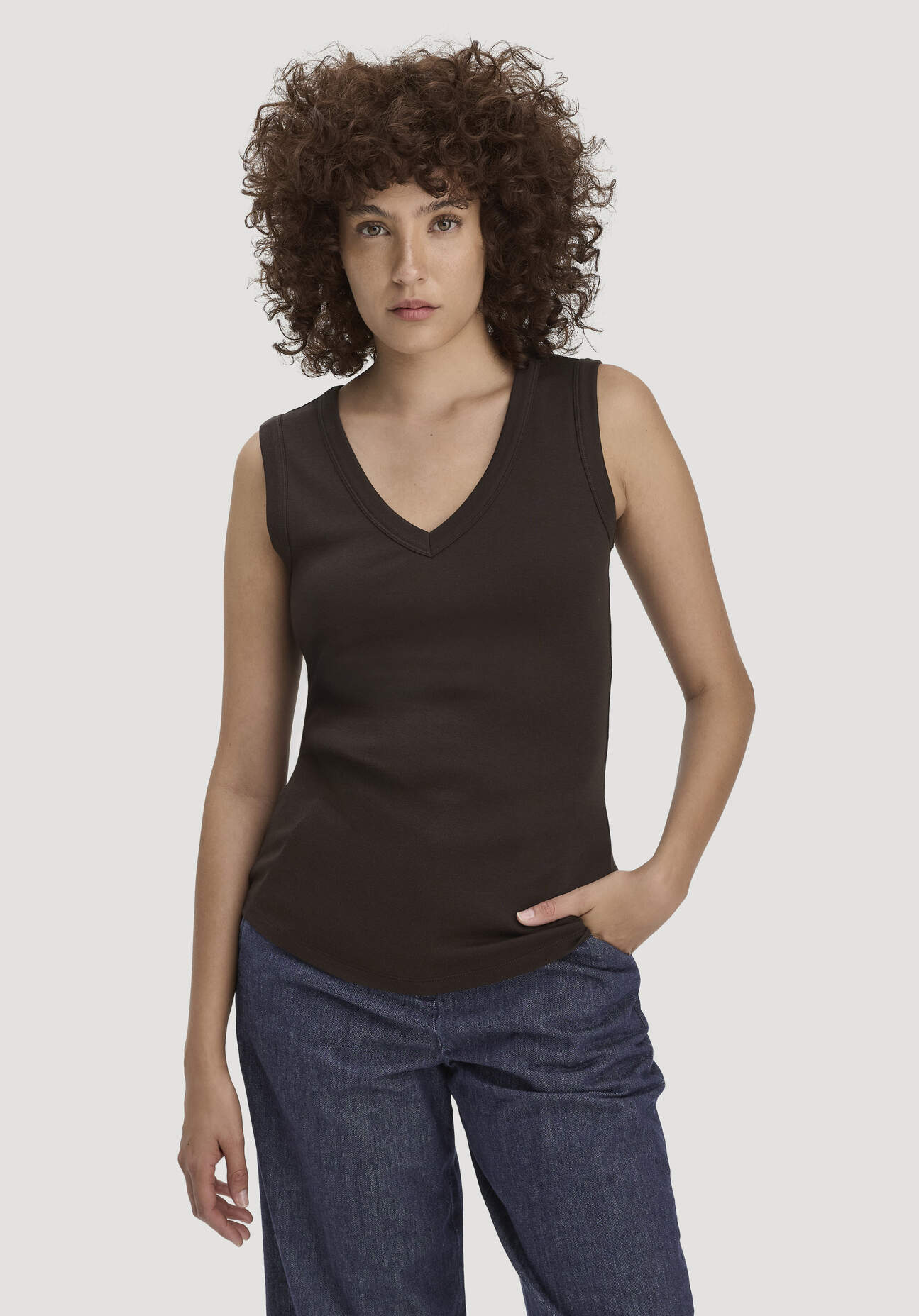 hessnatur Damen Softrib Top Fitted aus Bio-Baumwolle und TENCEL™ Modal - braun Größe 48