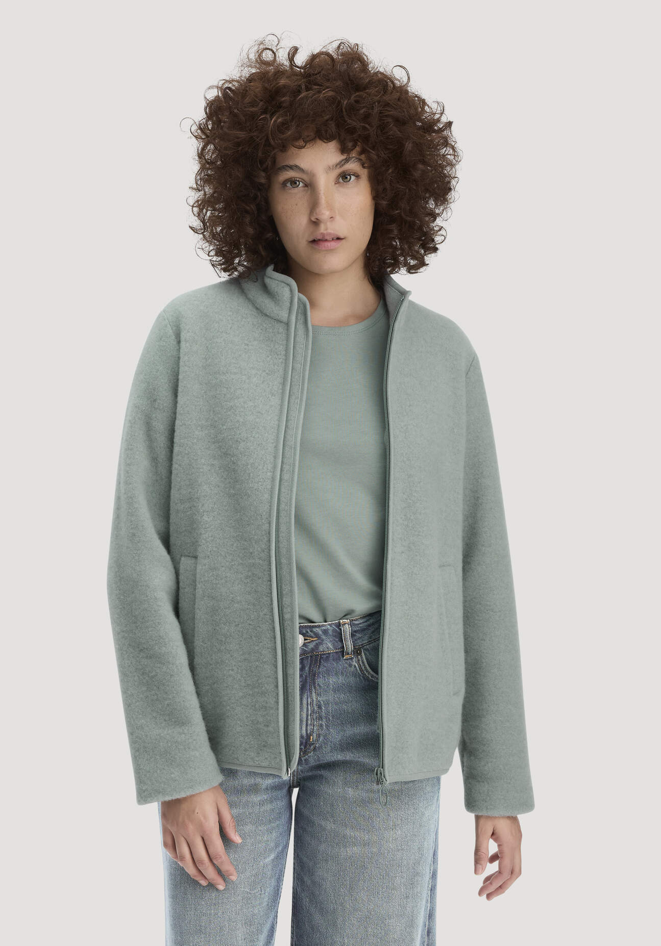 hessnatur Damen Wollfleece Jacke Regular aus Bio-Merinowolle - grün Größe XS