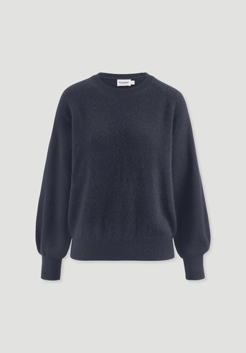 Relaxed knit sweater BETTER RECYCLING made from pure cashmere Relaxed knit sweater BETTER RECYCLING made from pure cashmere