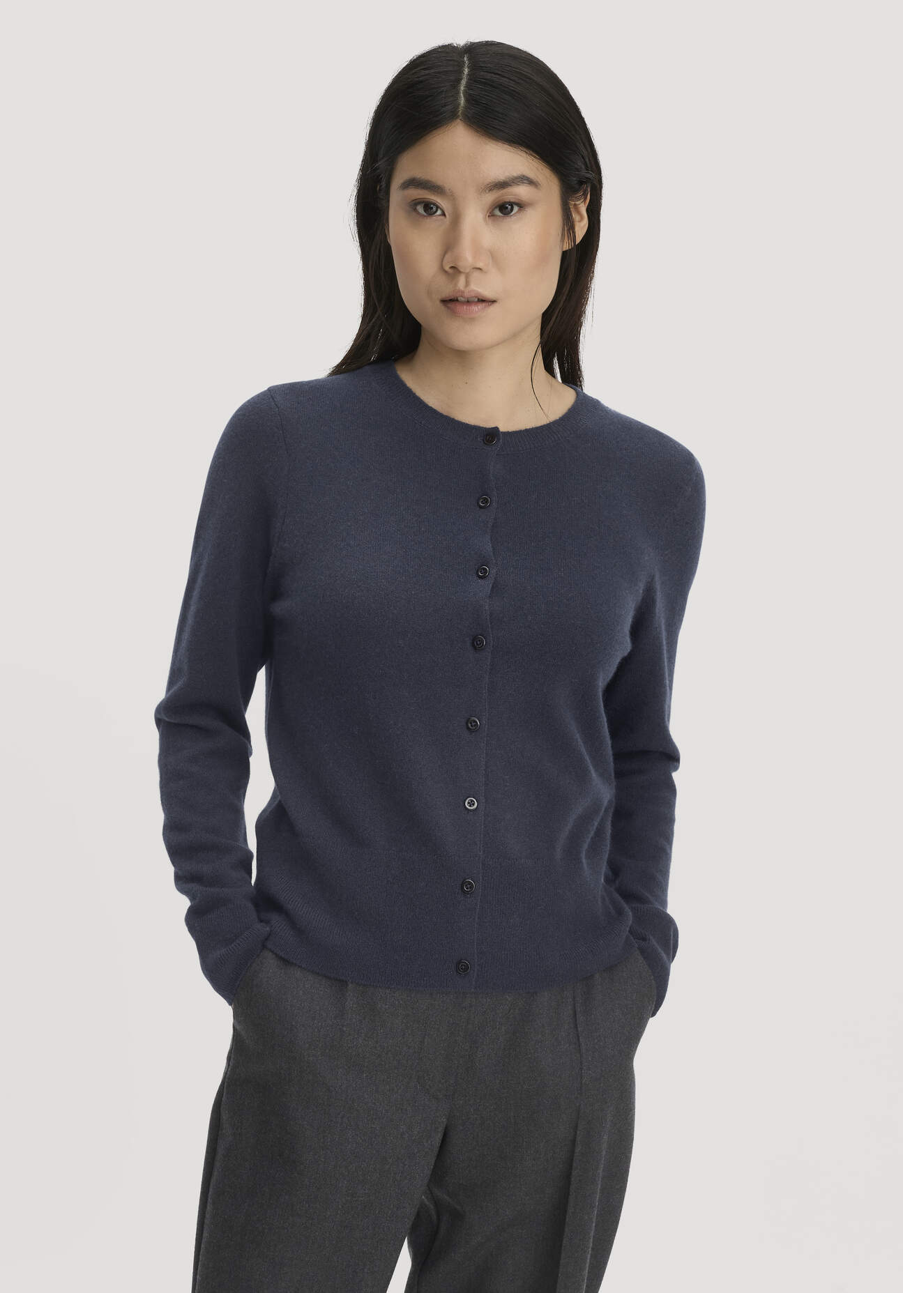 hessnatur Damen Strick Jacke Regular aus Cashmere mit Recyclinganteil - blau - Größe S