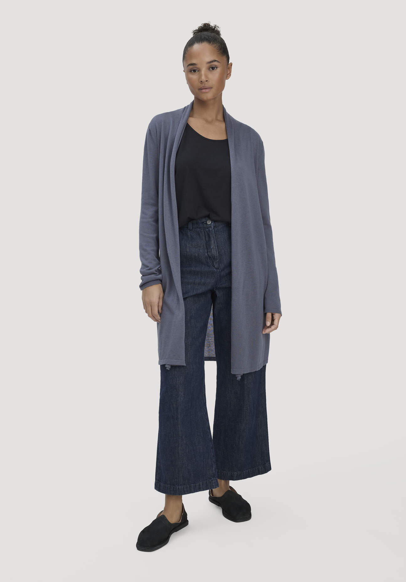 hessnatur Damen Strick Jacke Regular aus TENCEL™ Lyocell und Bio-Baumwolle - blau Größe XXL