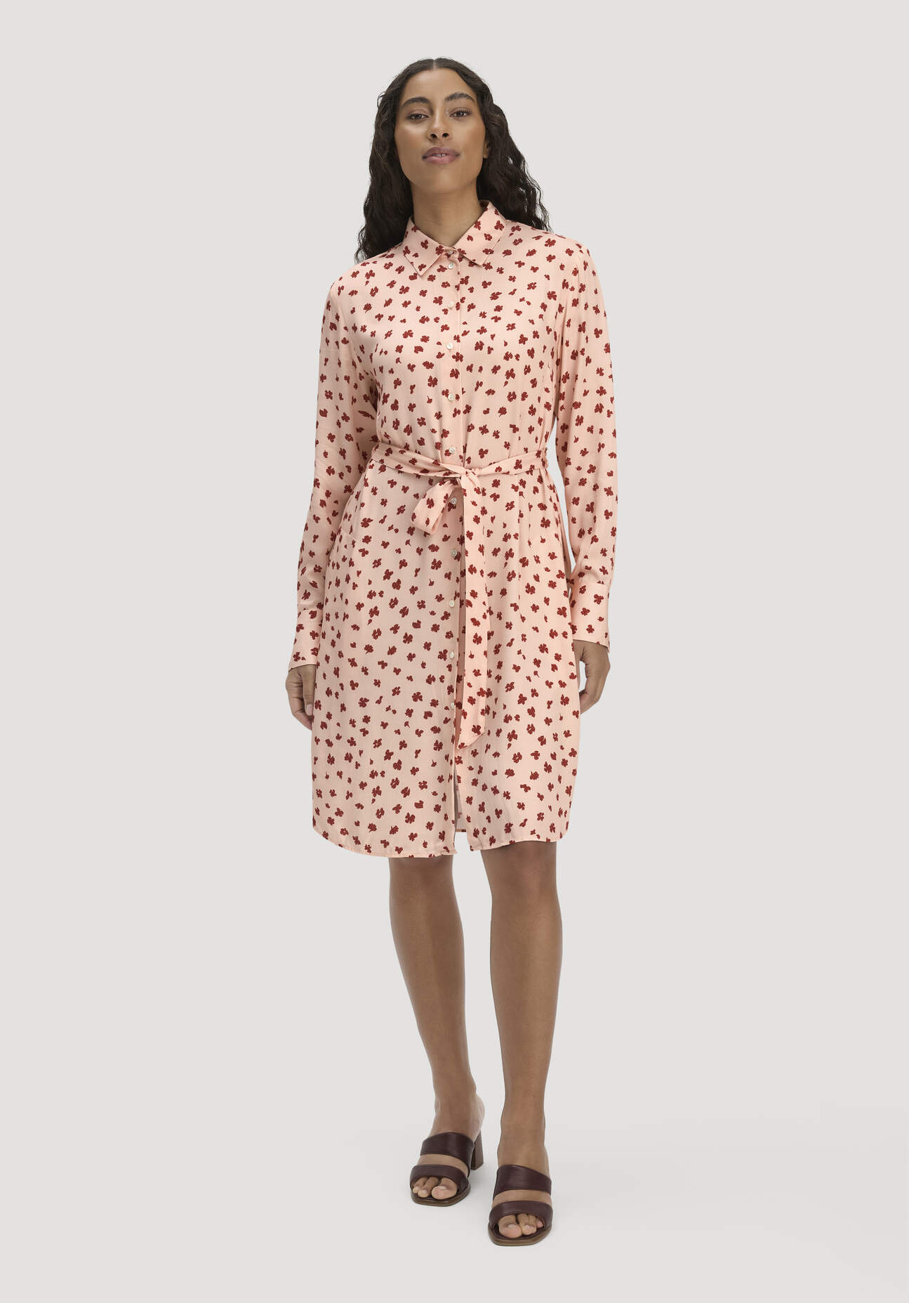 hessnatur Damen Gewebe Hemdblusenkleid Knielang aus LENZING™ ECOVERO™ Viskose - orange Größe 48