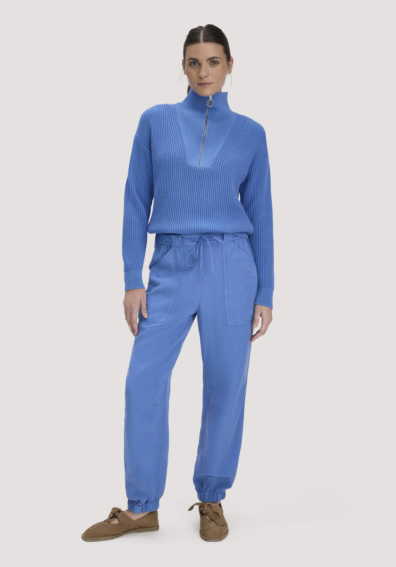 hessnatur Damen Gewebe Soft Utility Hose aus TENCEL™ Lyocell mit Leinen - blau Größe 44