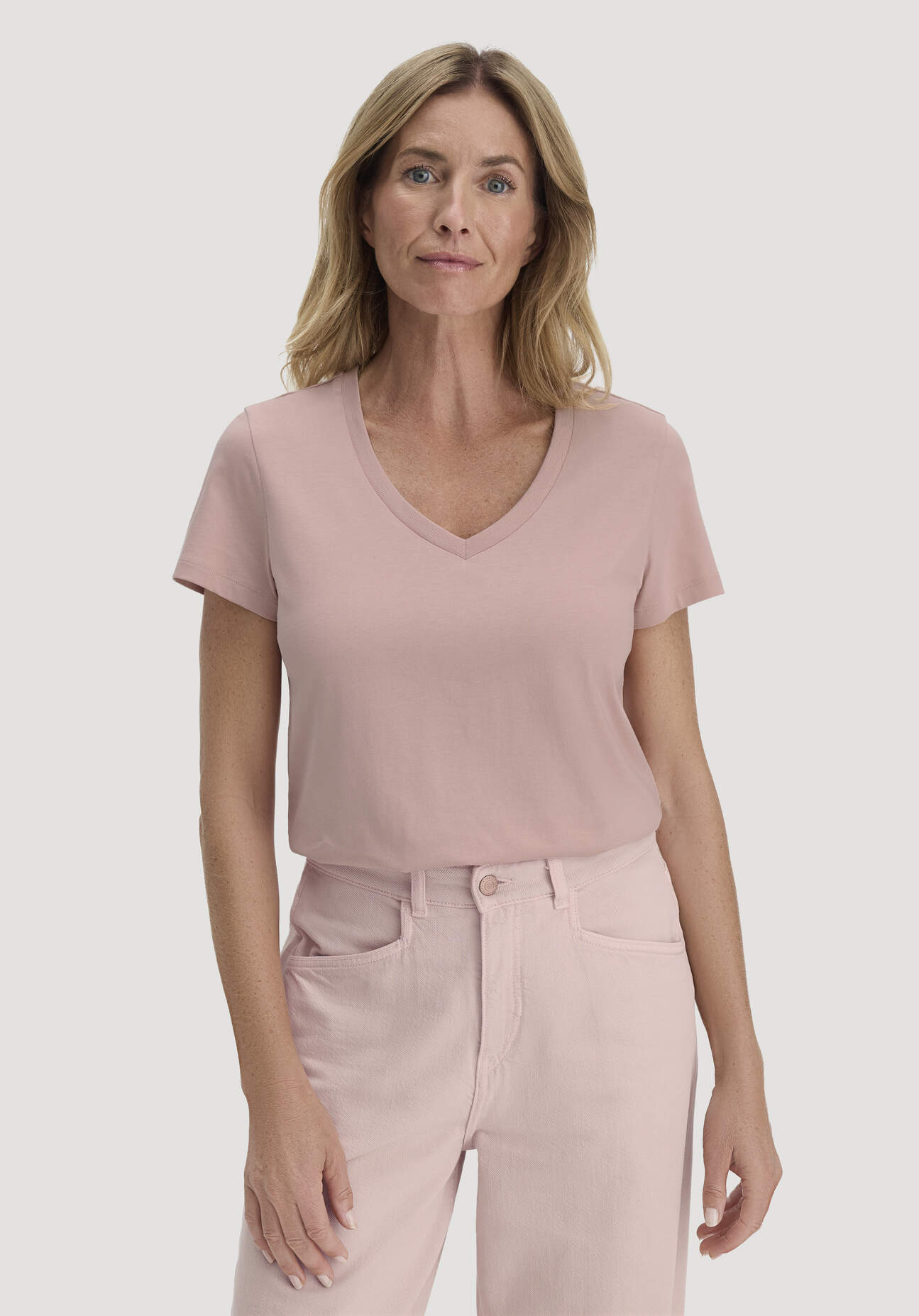 hessnatur Damen T-Shirt Regular aus Regenerative Organic Cotton (ROC) - rosa Grösse48
