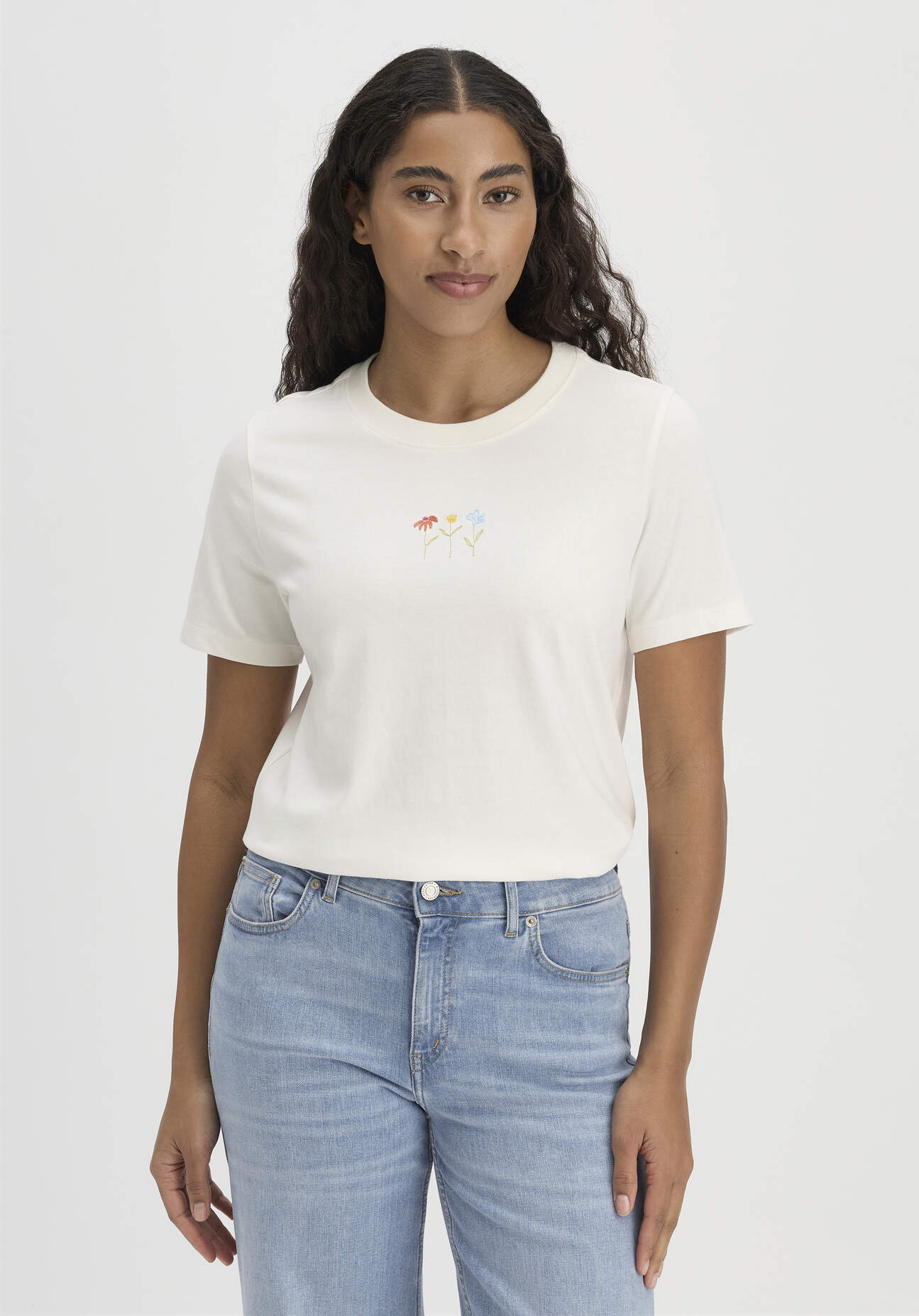 hessnatur Damen Print T-Shirt Relaxed aus Bio-Baumwolle - weiß Grösse34