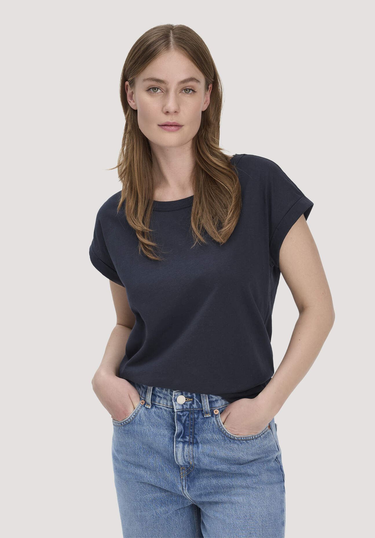 hessnatur Damen Light Slub T-Shirt Relaxed aus Bio-Baumwolle - blau Größe 44