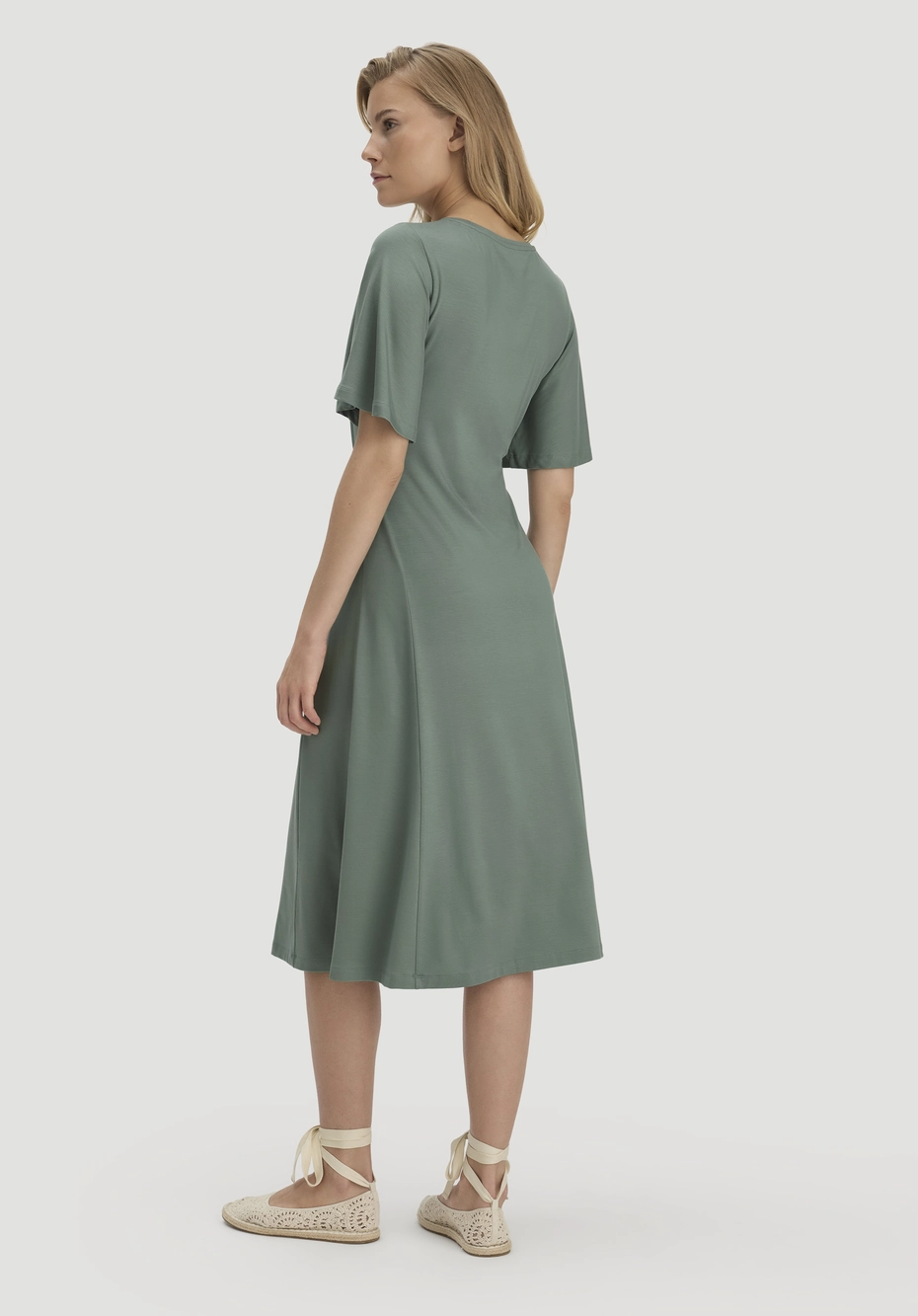 jersey dress knee length dress, knee-length, slim fit, made from TENCEL™ Lyocell in Dull green Tulle_Dress