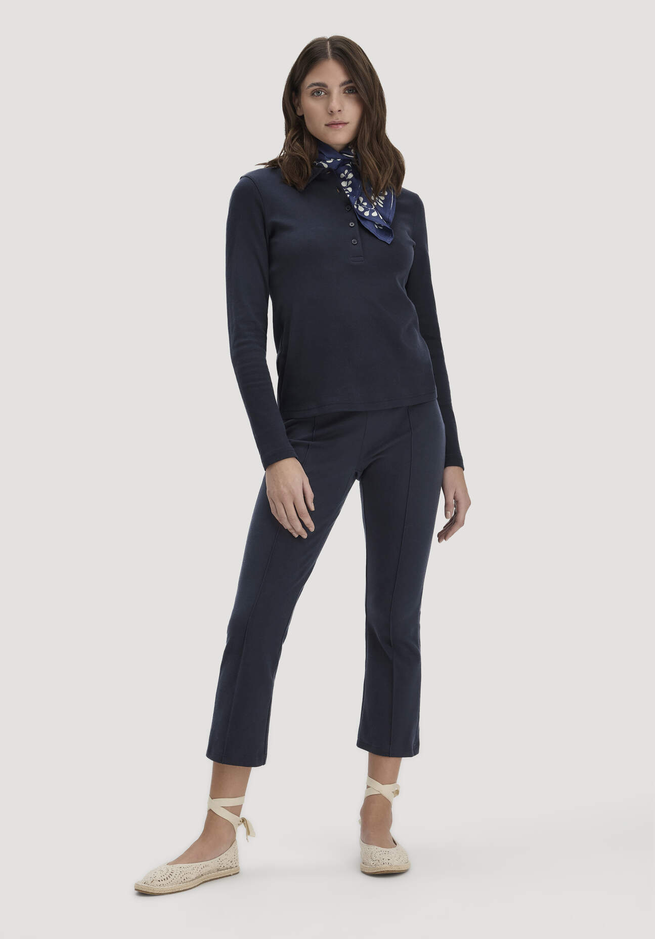 hessnatur Damen Jersey Hose Culotte Slim Leg aus Bio-Baumwolle - blau Größe 36