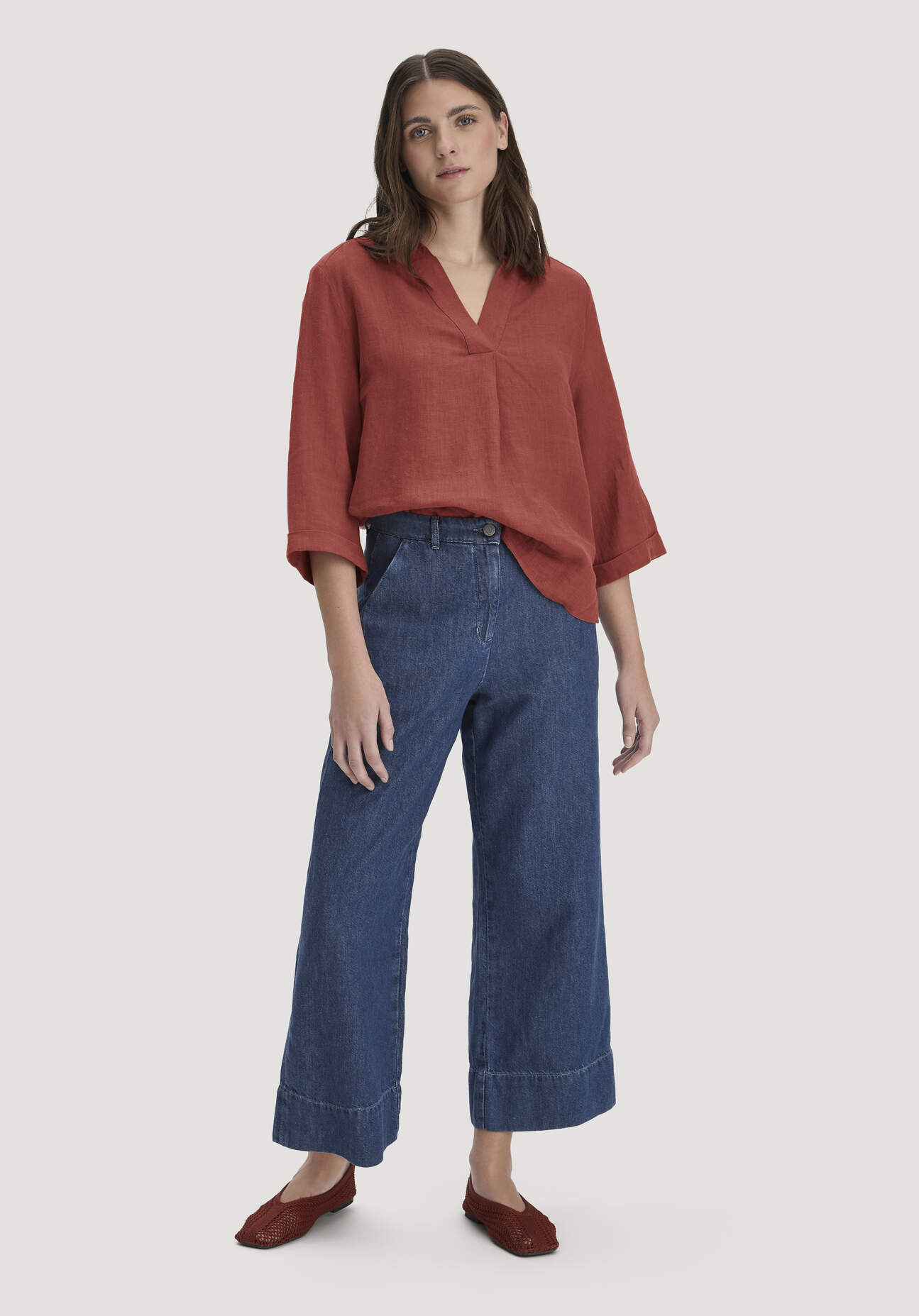 hessnatur Damen Jeans ENNELIE Culotte Wide Leg aus Bio-Baumwolle mit TENCEL™ Lyocell und Leinen - blau Größe 30/29