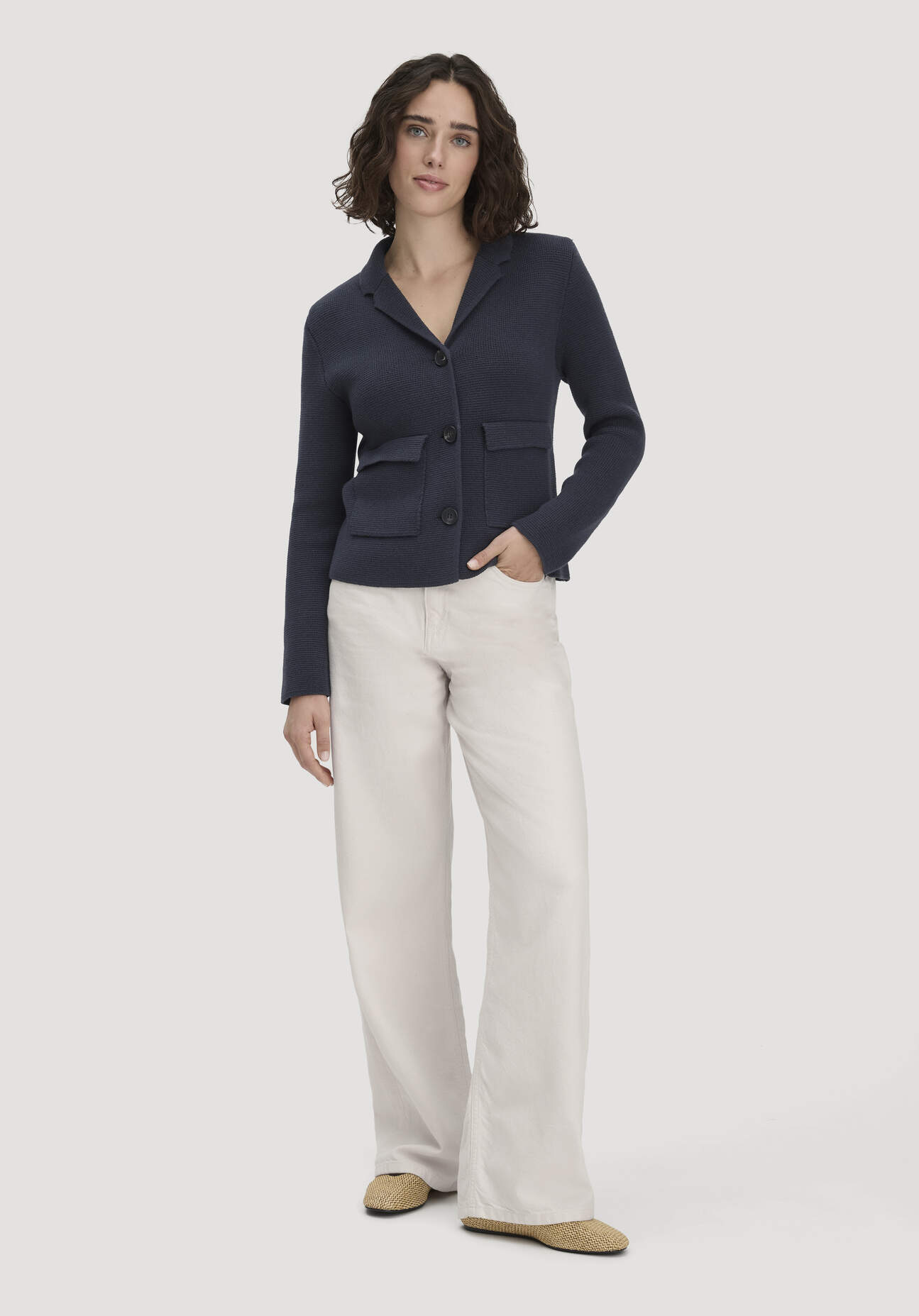hessnatur Damen Jeans ALVA Wide Leg UNDYED aus Bio-Baumwolle mit TENCEL™ Lyocell - natur Größe 26/34