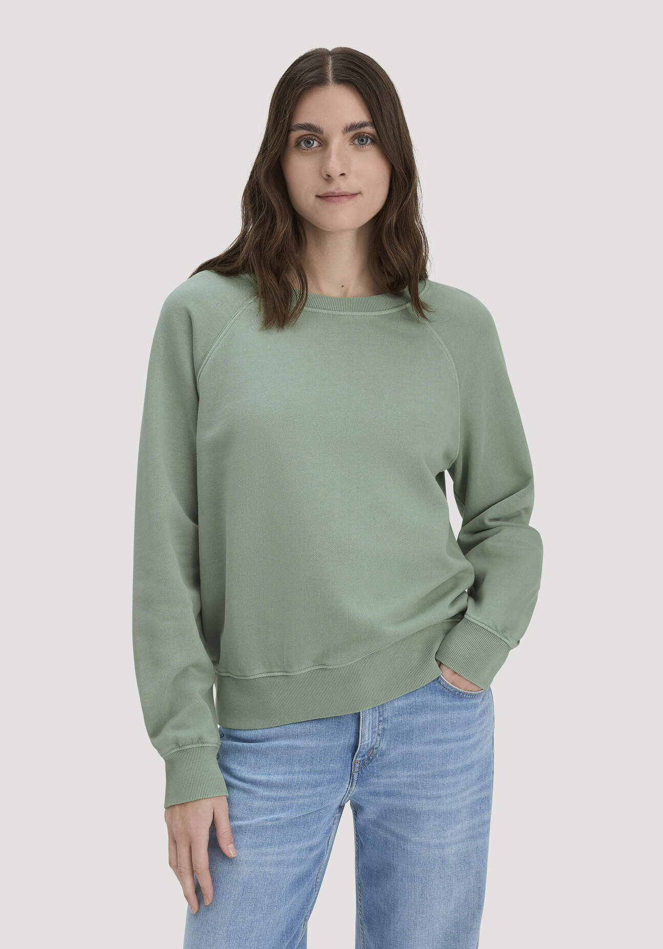 hessnatur Damen Sweatshirt Oversize aus Bio-Baumwolle - grün Größe L