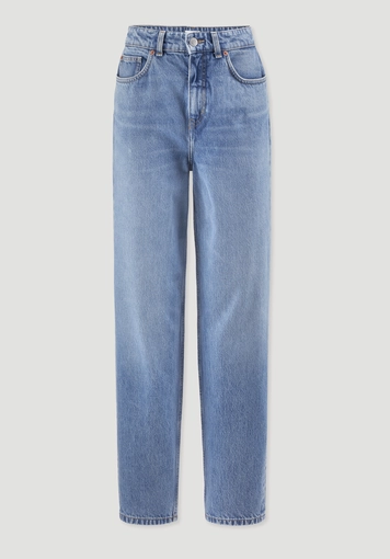 NIVA Tapered Leg Jeans made from pure organic cotton