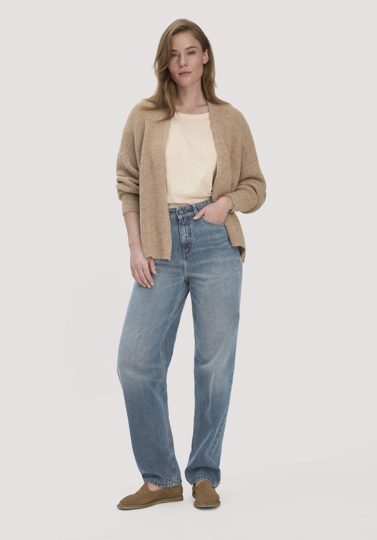 hessnatur Damen Jeans NIVA Tapered Leg aus Bio-Baumwolle - blau Grösse27/30