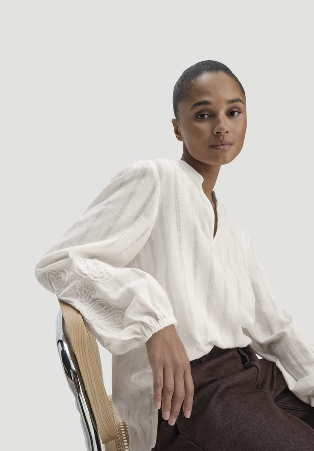 Embroidery Bluse Relaxed aus Bio-Baumwolle mit Leinen