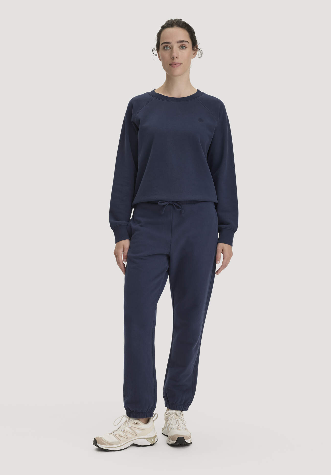 hessnatur Loungewear Sweathose Relaxed ACTIVE LIGHT aus Bio-Baumwolle mit recycelter Baumwolle - blau GrösseXL