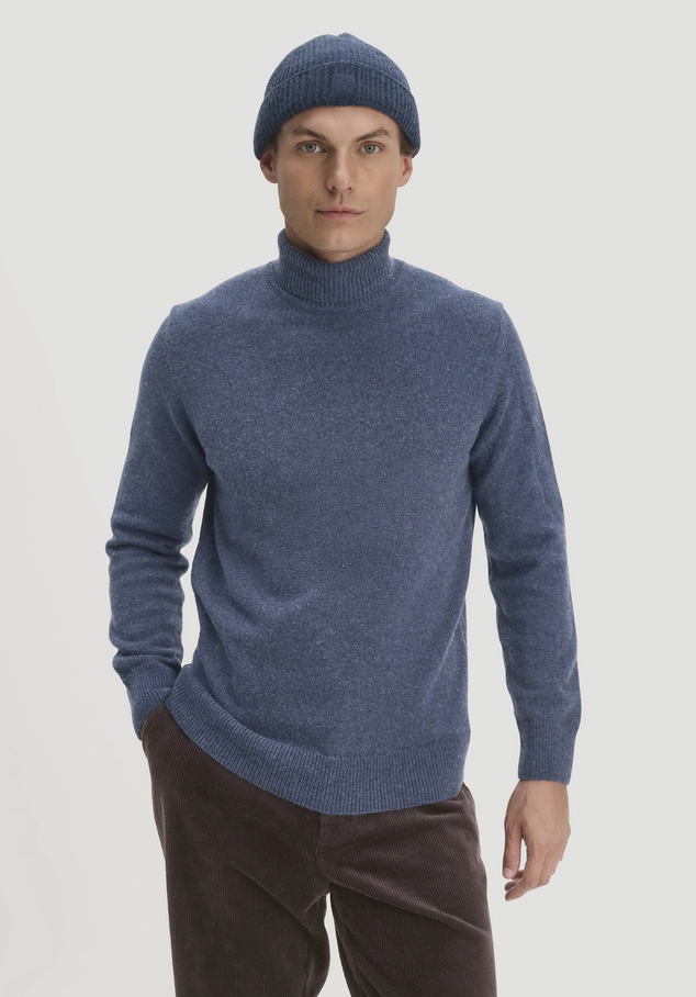 Regular size roll-neck sweater made from organic merino wool and organic cotton