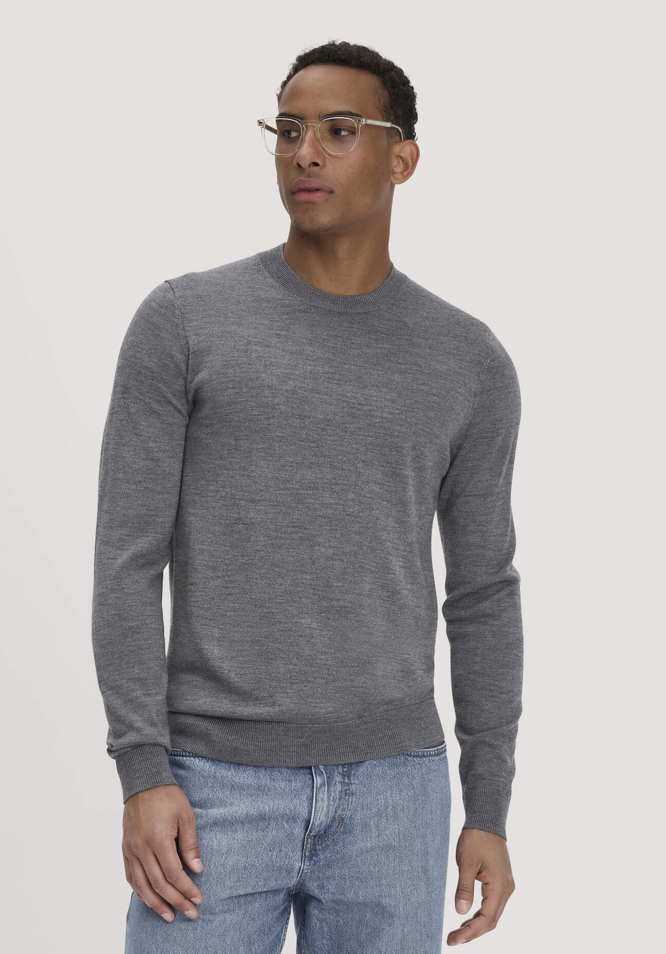 hessnatur Herren Pullover Regular aus Bio-Merinowolle - grau GrösseL