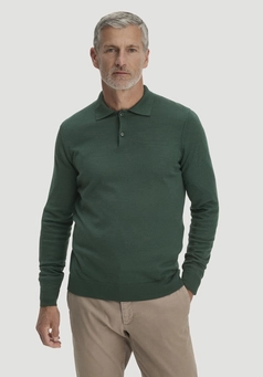Regular knitted polo shirt made from pure organic merino wool