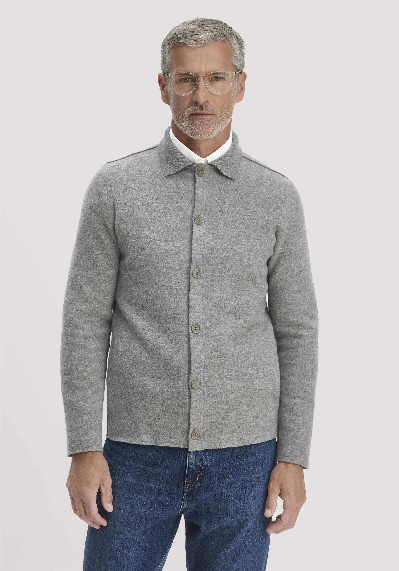 hessnatur Herren Strickjacke Regular aus Bio-Merinowolle - grau GrösseL