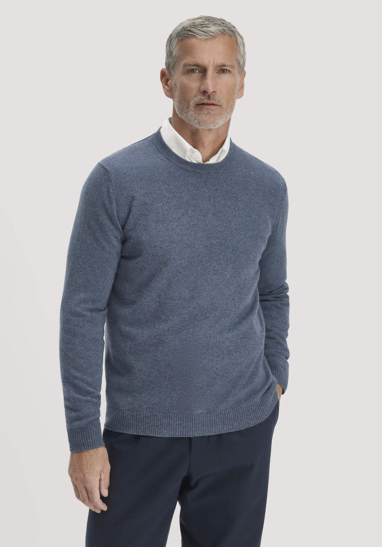 hessnatur Herren Strickpullover Regular BETTER RECYCLING mit recyceltem Cashmere - blau GrösseL
