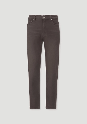 Jeans MADS Relaxed Tapered aus Bio-Denim mit Recycling-Baumwolle Jeans MADS Relaxed Tapered aus Bio-Denim mit Recycling-Baumwolle