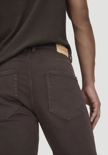 MADS Relaxed Tapered Jeans made from organic denim with recycled cotton - 2
