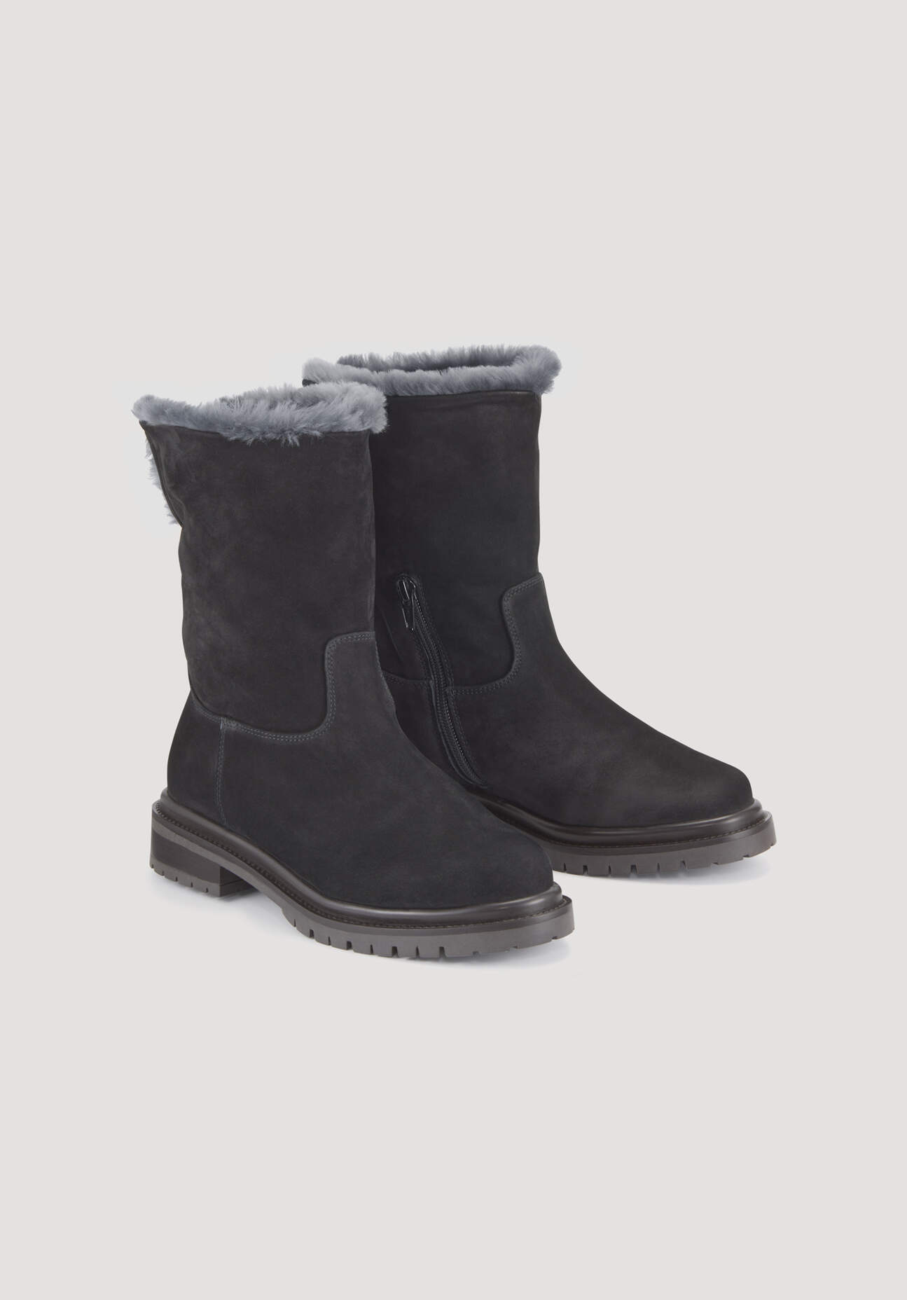 hessnatur Damen Winter-Stiefelette aus Rindsleder mit Schaffell-Futter - schwarz - Größe 41