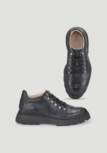 Mountain sneakers made of nappa leather - 1
