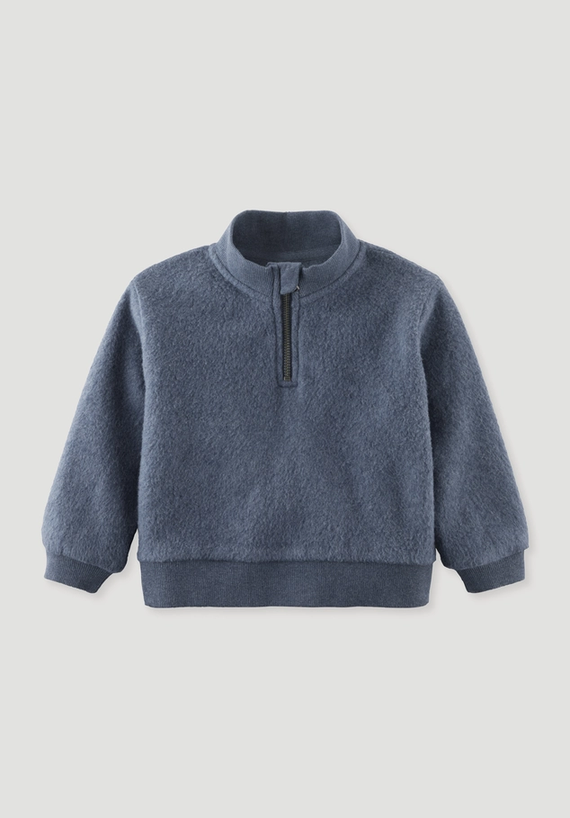 Soft fleece pullover made from pure organic cotton