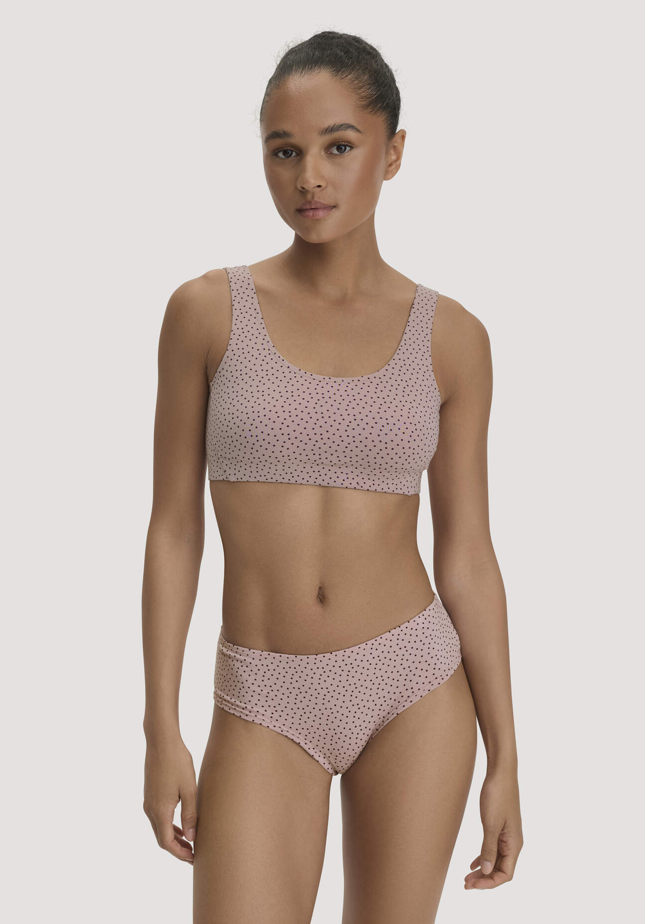 hessnatur Damen Panty Regular Cut COTTON FEEL aus Bio-Baumwolle - braun Grösse48